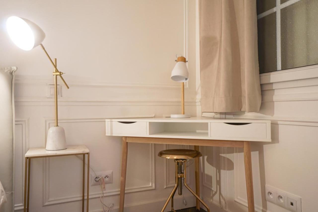 Modern Duplex Close To The Eiffel Tower 巴黎 外观 照片
